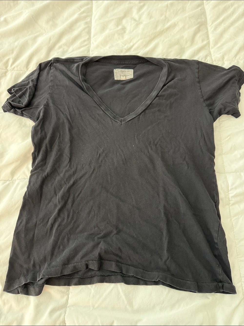 Women’s Black V-Neck Tee Shirt by Current/Elliott Size 0/xs